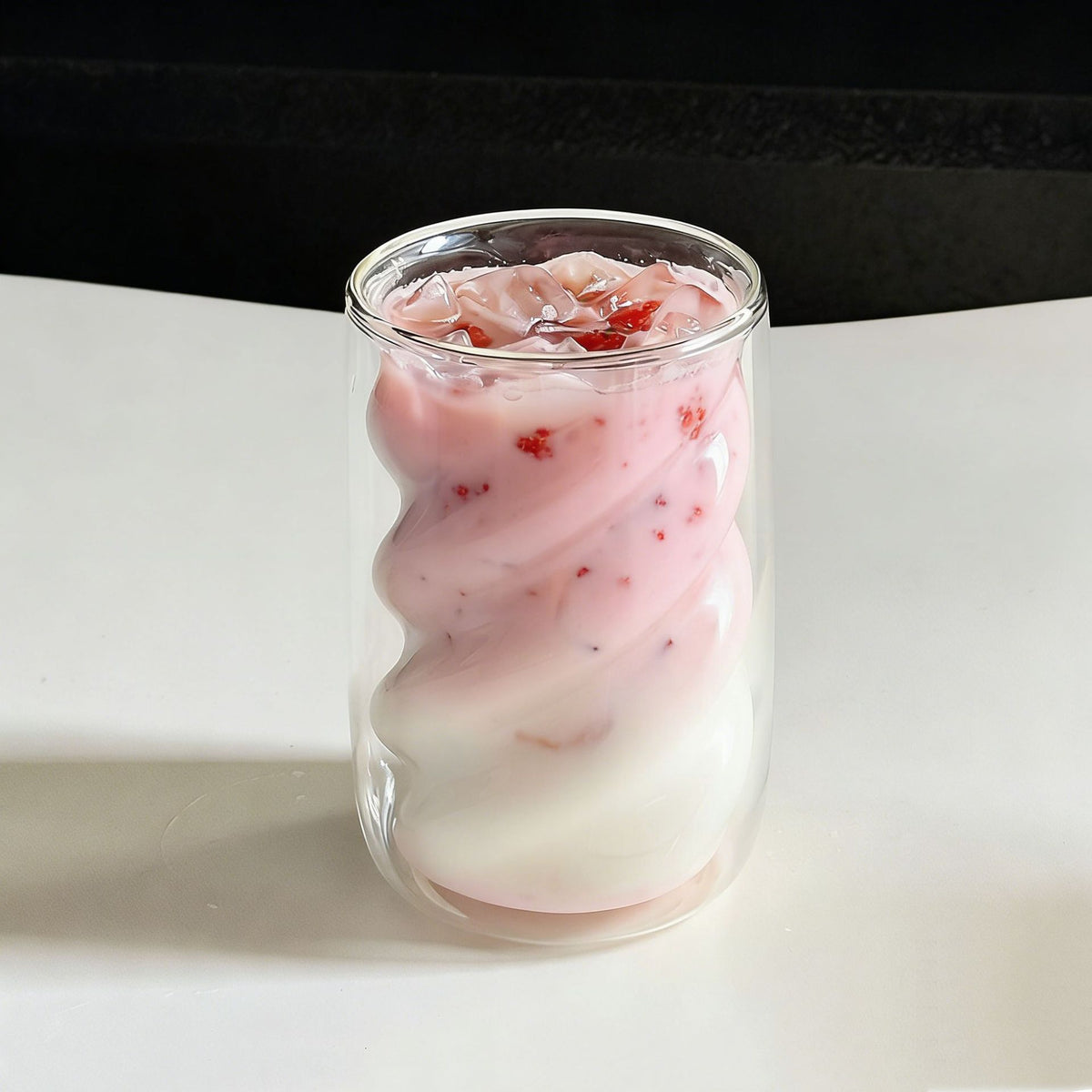 Vaso de Cristal en Espiral Aesthetic
